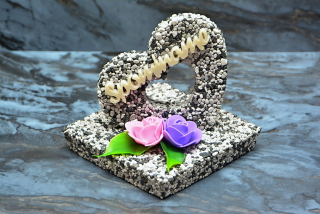 Malé srdiečko v podstavci 12 x 12 x 12 cm