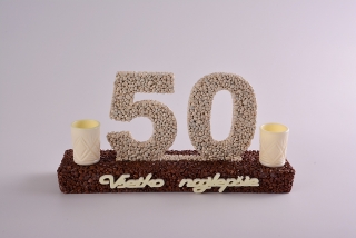 50-tka v podstavci  s pohárikmi