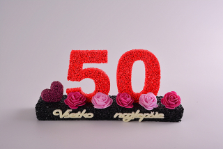 50-tka v podstavci 